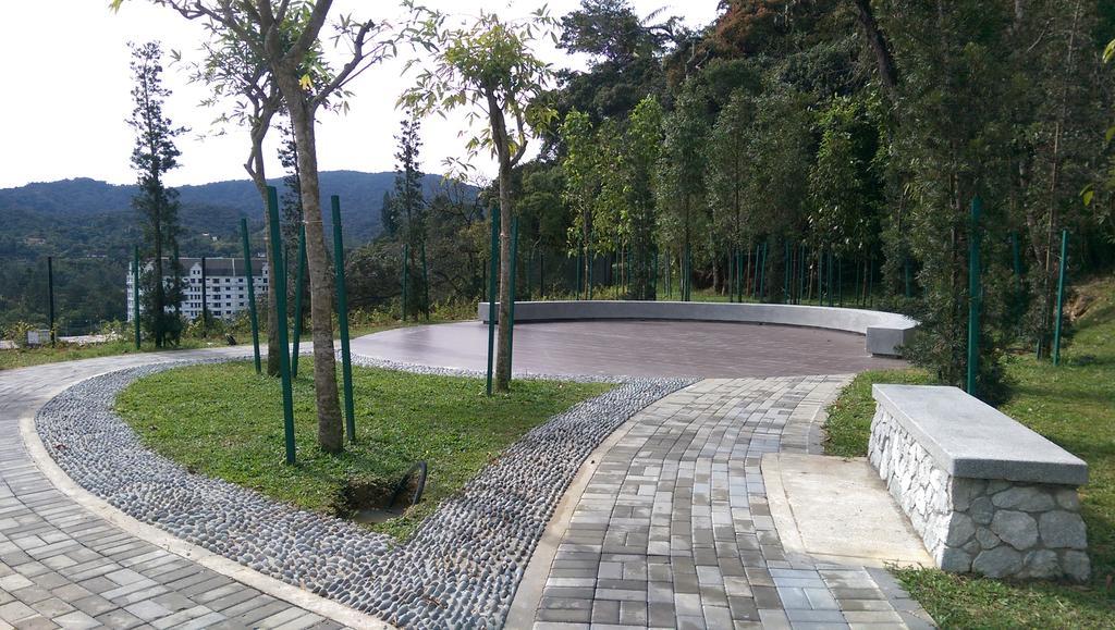 Strawberry Homestay Cameron Highlands Esterno foto